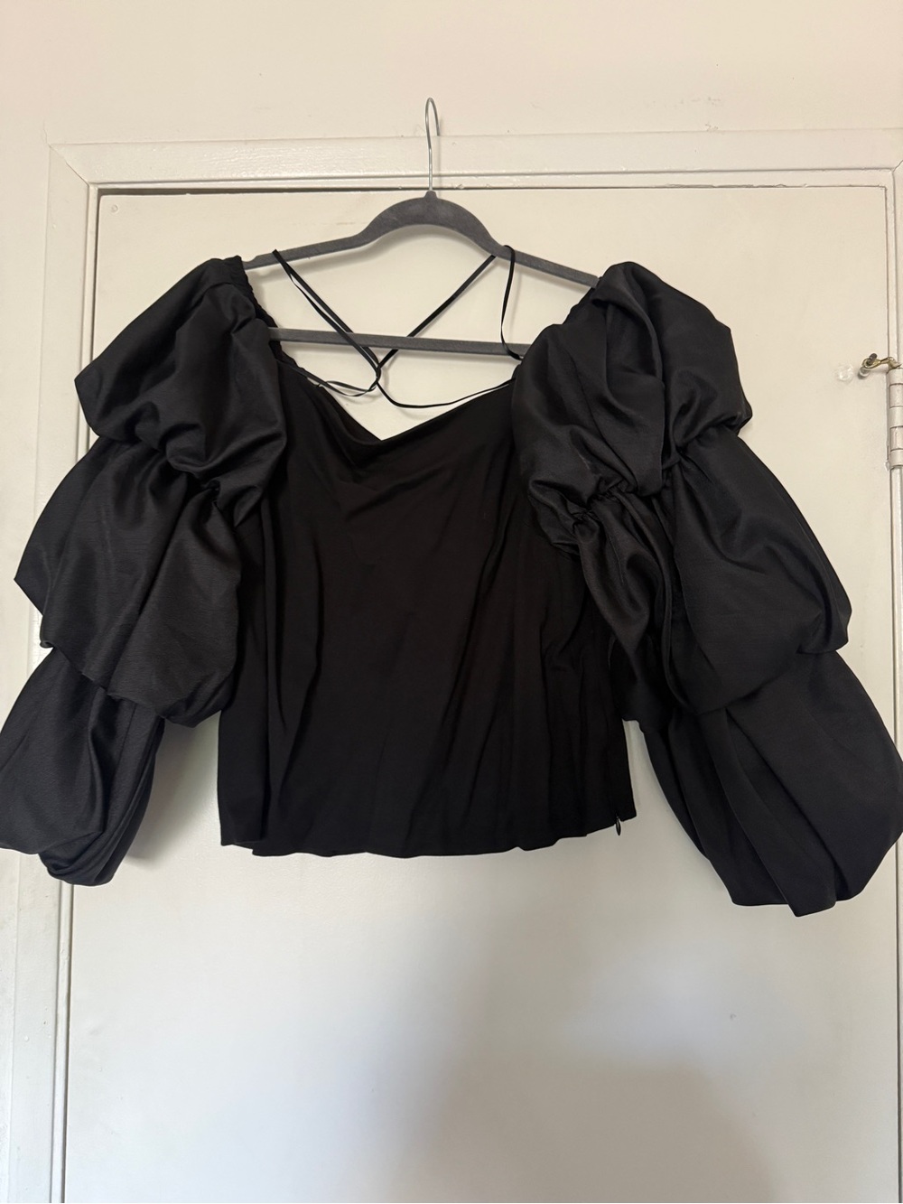 Sunday in Brooklyn Black Puff-Sleeve Crop Top